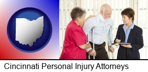 Cincinnati, Ohio - injured person consulting with a personal injury attorney
