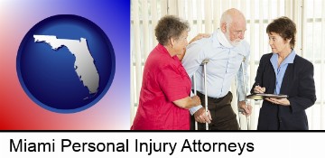 injured person consulting with a personal injury attorney in Miami, FL