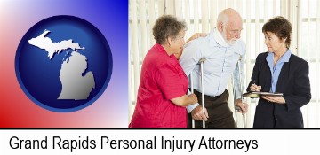 injured person consulting with a personal injury attorney in Grand Rapids, MI